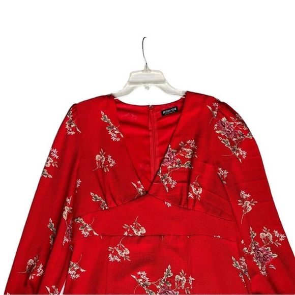 Fashion Nova Land of Make Believe Floral Flare Dress Plus Size 2X Red - Picture 10 of 12